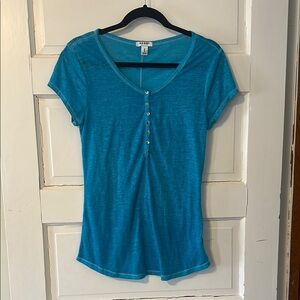 Old Navy Blue Fitted Buttoned Short Sleeve Tee
